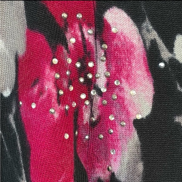 White House Black Market XS Black Floral Embellished Cardigan Sweater Top - Picture 6 of 14